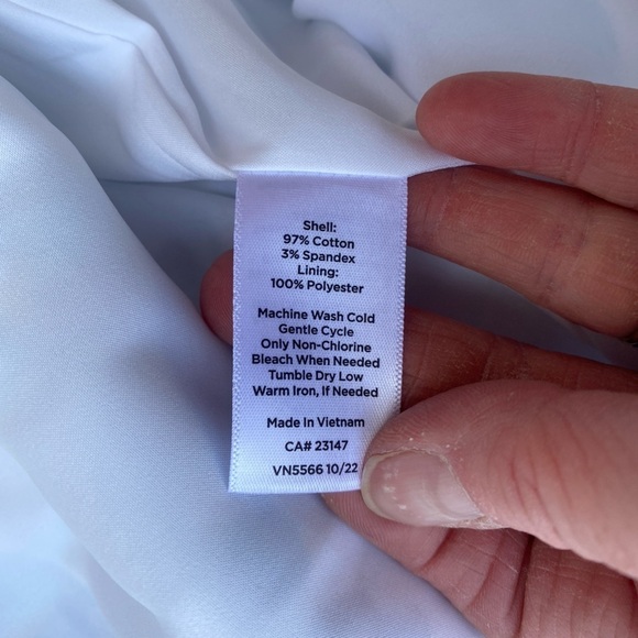 Talbots Butterfly Mini Skirt Size 16P - Picture 6 of 6